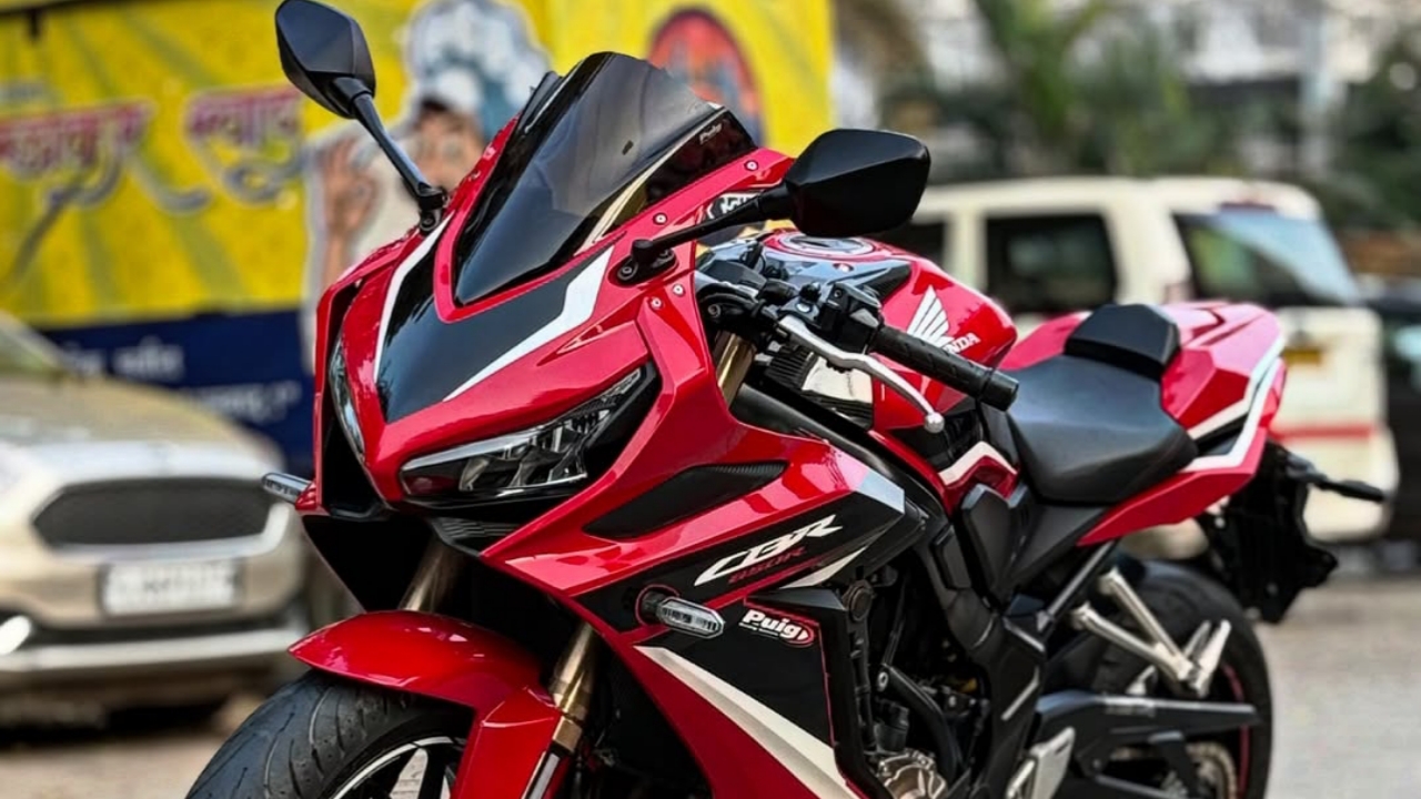 Honda CBR650R स्पोर्ट बाइक, 100Bhp की पावर और स्टाइल का अनोखा मेल 2 Honda CBR650R स्पोर्ट बाइक, 100Bhp की पावर और स्टाइल का अनोखा मेल Honda CBR650R स्पोर्ट बाइक, 100Bhp की पावर और स्टाइल का अनोखा मेल