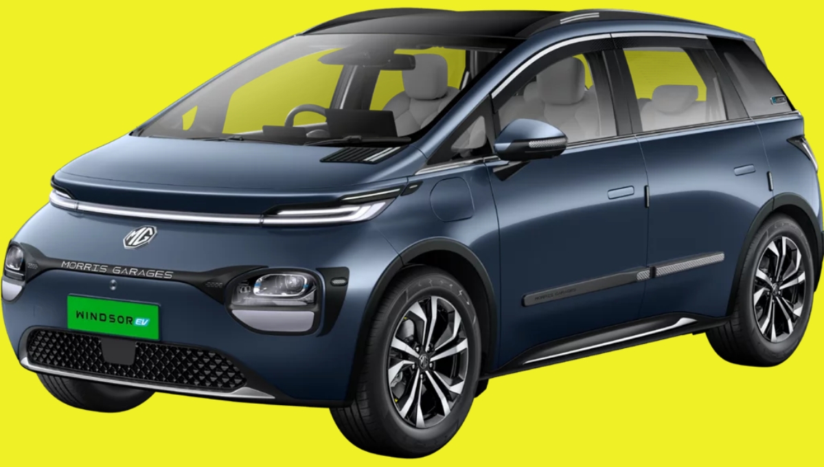 MG Windsor EV: ₹27 लाख में मिल रही है 449 KM की रेंज और 15.6 इंच टचस्क्रीन के साथ लग्ज़री इलेक्ट्रिक कार