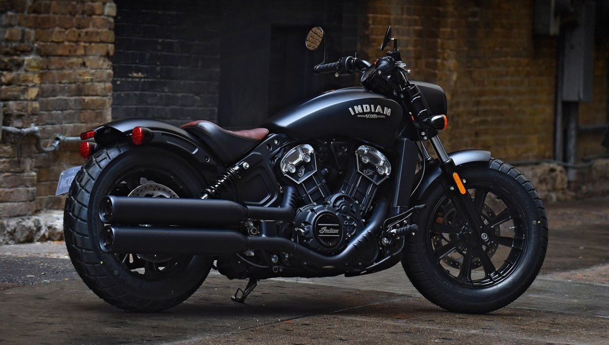 ₹17.16 लाख में वो बाइक जो रफ्तार और रुतबे का परफेक्ट मेल है जानिए Indian Scout Bobber के शानदार फीचर्स