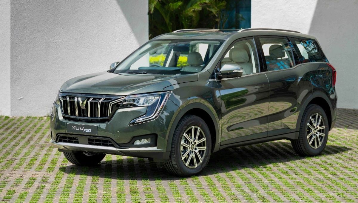 ₹14 लाख में पाएं Sunroof, Cruise Control और Smart Tech वाली Mahindra XUV700 फैमिली SUV में No.1 चॉइस