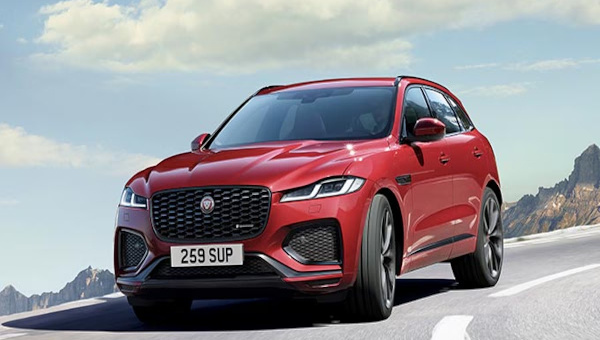  296bhp की ताक़त, 20 इंच के अलॉय व्हील्स और सनरूफ Jaguar F-Pace बनी लक्ज़री SUV का बेताज बादशाह
