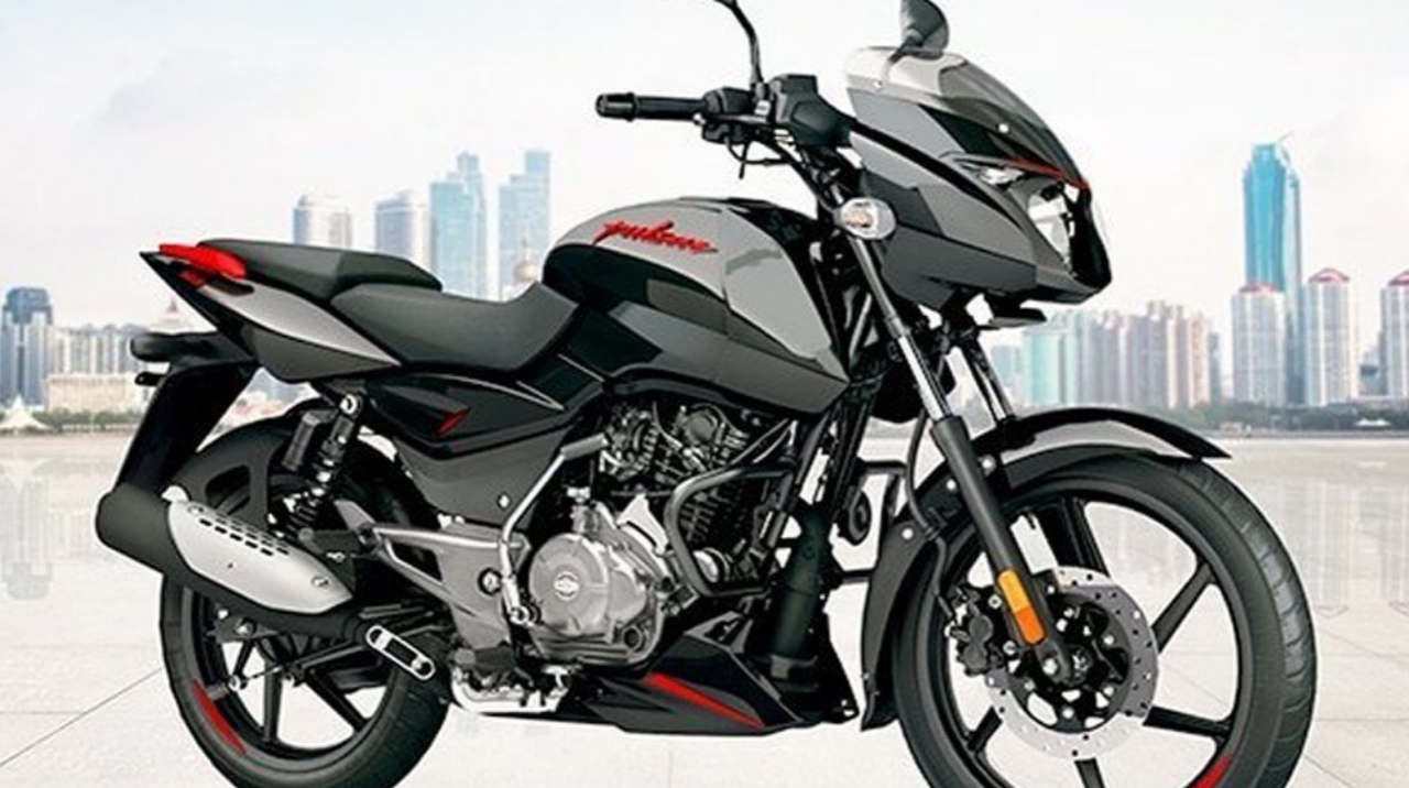 Bajaj Pulsar 125: स्मार्ट फीचर्स वाली बाइक हुआ सस्ता सिर्फ, ₹12,000 की डाउन पेमेंट पर ले जाएं घर