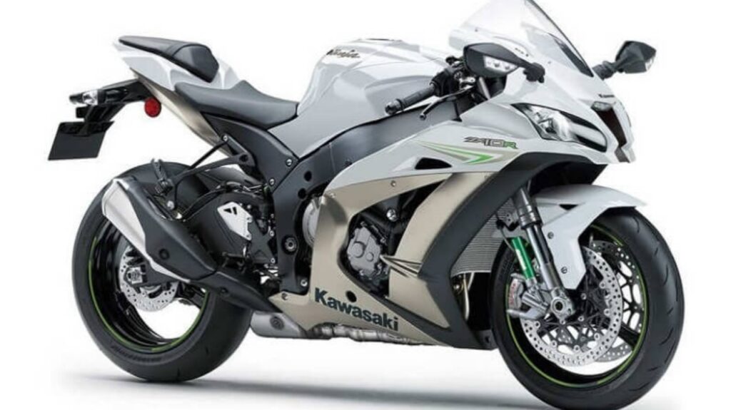 Kawasaki Ninja ZX10R: केबल ₹2.40 लाख की डाउन पेमेंट पर होगा अब आपका देख सभी चीजों की जानकारी 1 Kawasaki Ninja ZX10R: केबल ₹2.40 लाख की डाउन पेमेंट पर होगा अब आपका देख सभी चीजों की जानकारी Kawasaki Ninja ZX10R