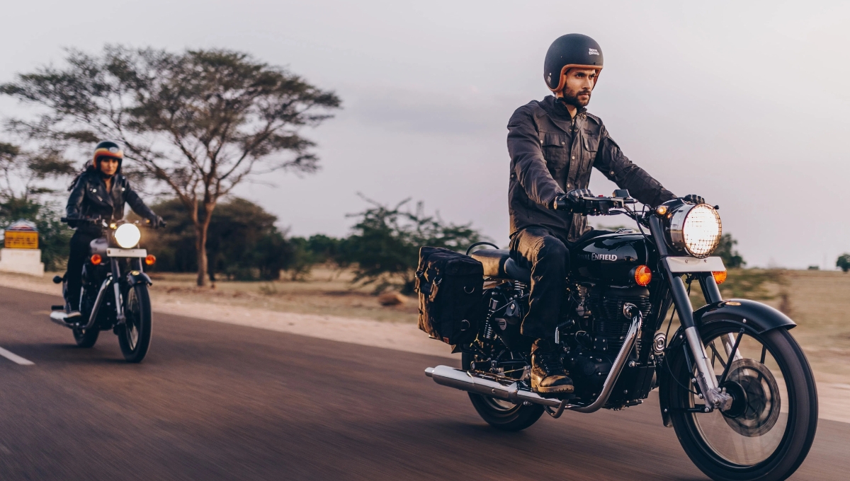  Royal Enfield Classic 350: ₹1.93 लाख में रॉयल सवारी, जबरदस्त माइलेज और दमदार पावर के साथ