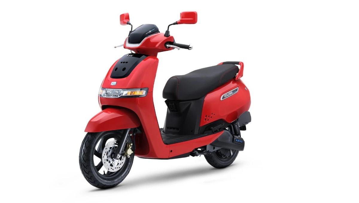TVS iQube: ₹1.47 लाख में मिले भविष्य की सवारी, अब चले हर दिन बिना धुआं और शोर के
