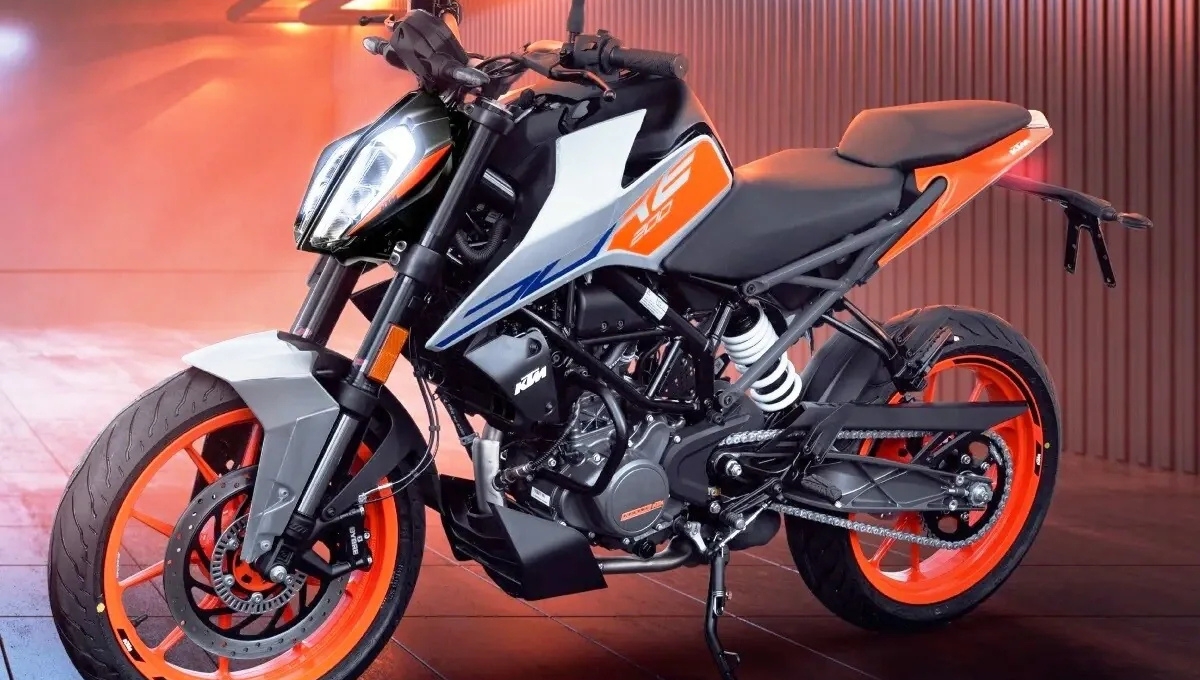 KTM 200 Duke: दमदार परफॉर्मेंस और स्मार्ट टेक्नोलॉजी का ज़बरदस्त मेल, कीमत लगभग ₹1.97 लाख से शुरू