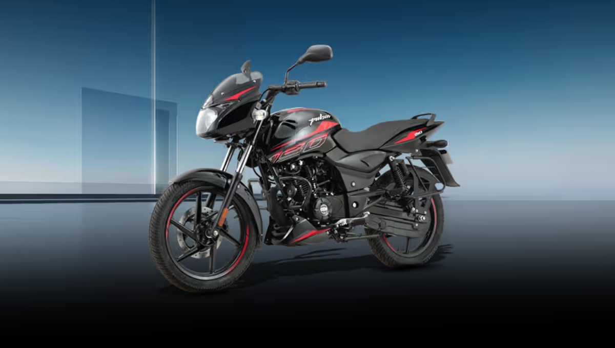 47.5 kmpl माइलेज वाली Bajaj Pulsar 150 हुई और भी स्मार्ट, कीमत ₹1.10 लाख से शुरू