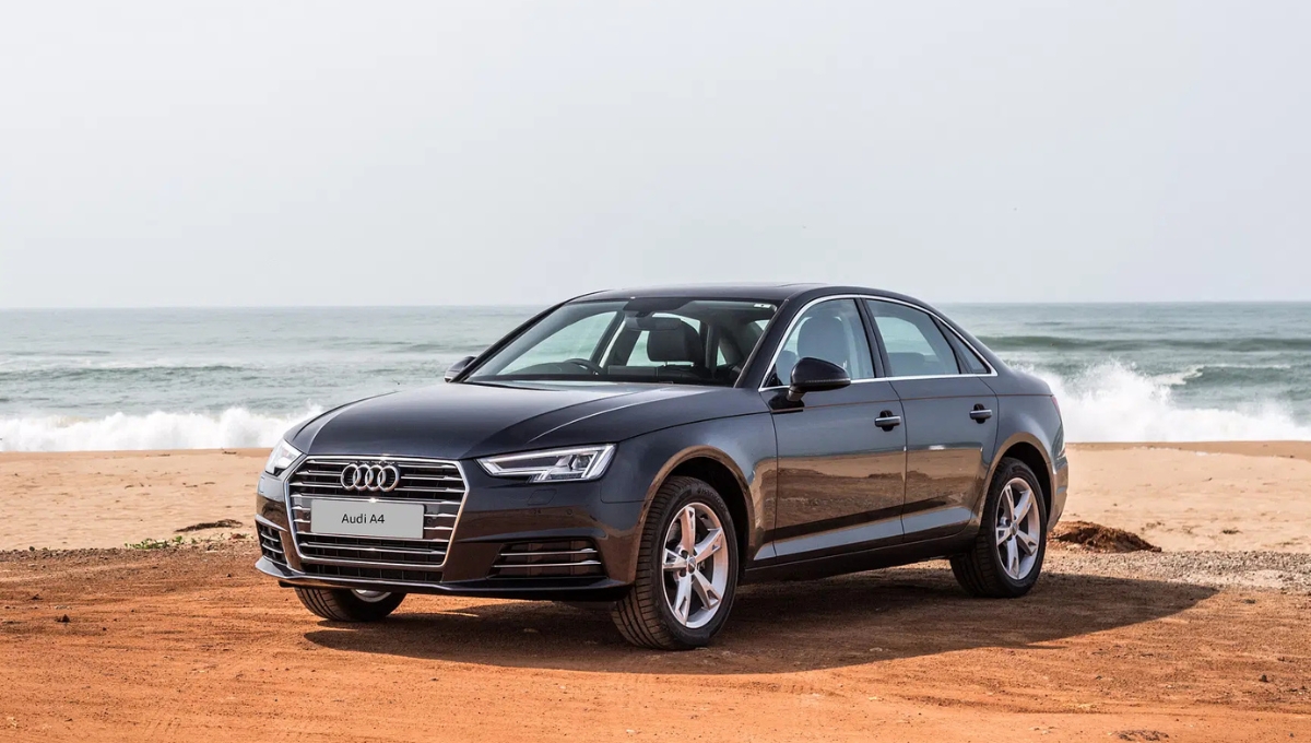 Audi A4: सिर्फ कार नहीं, एक अनुभव कीमत ₹45.34 लाख, जानिए क्यों है ये बेस्ट लग्ज़री सेडान