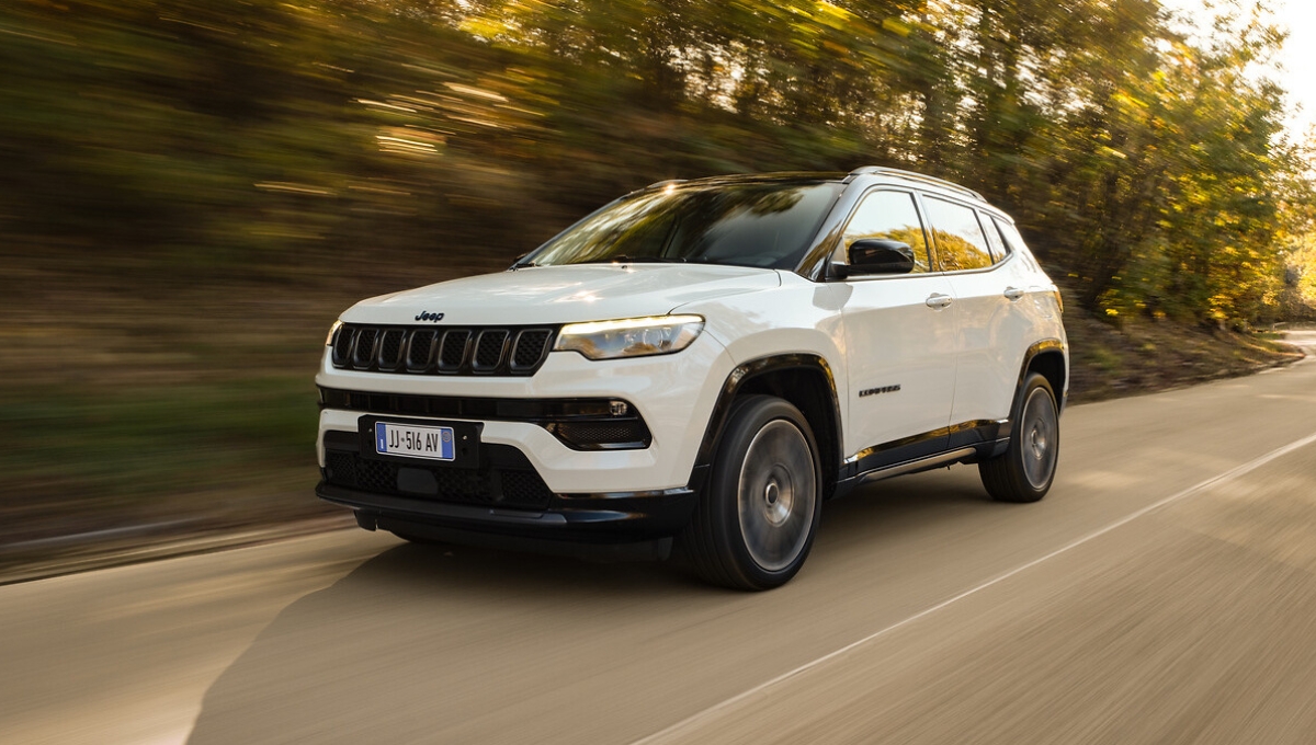 Jeep Compass: अब ₹22.74 लाख में मिलेगी वो SUV जो दिल भी जीतती है और रास्ते भी