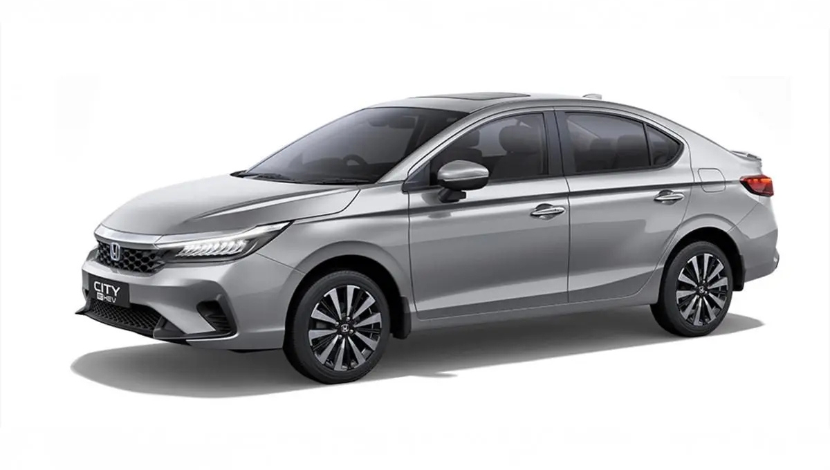 Honda City 2025: 119.35 bhp पावर, 18.4 kmpl माइलेज और प्रीमियम इंटीरियर्स, कीमत सिर्फ ₹12 लाख से शुरू