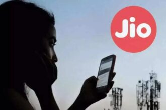 Reliance Jio Down: बड़े शहरों में यूज़र्स को झटका, इंटरनेट और कॉलिंग सेवा हुई बाधित