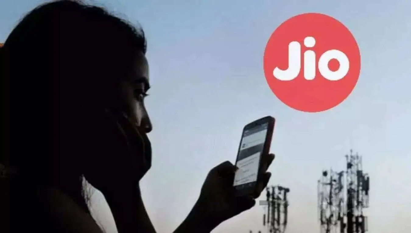 Reliance Jio Down: बड़े शहरों में यूज़र्स को झटका, इंटरनेट और कॉलिंग सेवा हुई बाधित