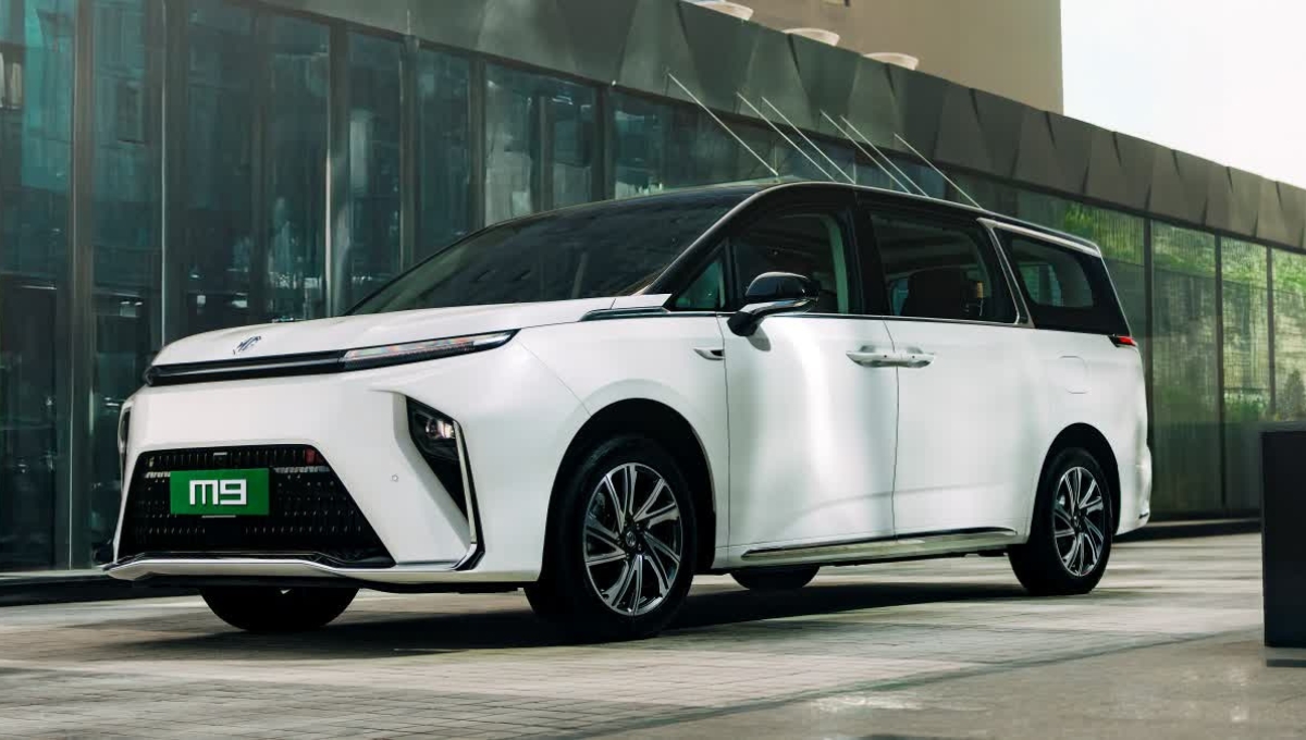 MG M9: लग्जरी और तकनीक का शानदार मेल, 90 kWh बैटरी के साथ 548 किमी की रेंज में धमाका