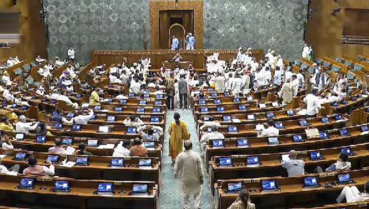 Parliament Monsoon Session का 12वां दिन LIVE: ‘ऑपरेशन सिंदूर’ की सफलता पर NDA बैठक में PM मोदी का हुआ भव्य स्वागत 2 Parliament Monsoon Session का 12वां दिन LIVE: ‘ऑपरेशन सिंदूर’ की सफलता पर NDA बैठक में PM मोदी का हुआ भव्य स्वागत  Parliament Monsoon Session का 12वां दिन LIVE: ‘ऑपरेशन सिंदूर’ की सफलता पर NDA बैठक में PM मोदी का हुआ भव्य स्वागत